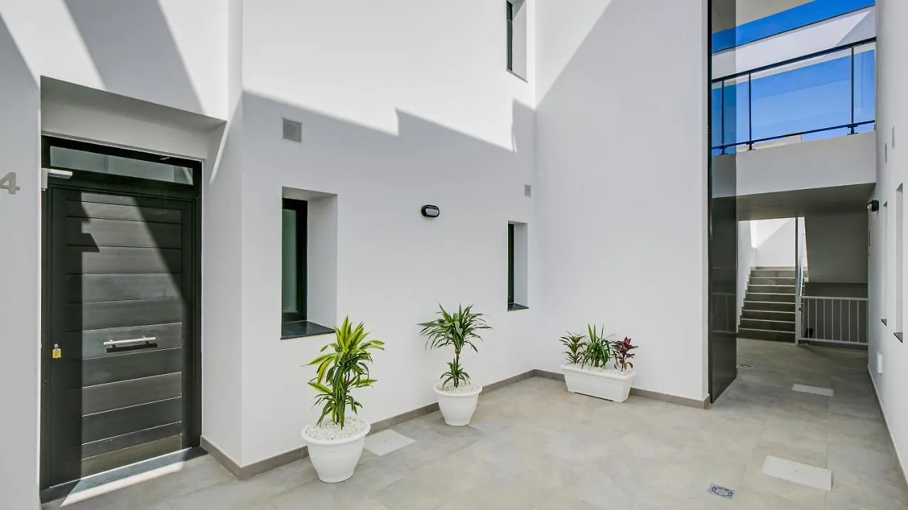 דירות קלטה דה פוסטה Aloha Bay Caleta Penthouses